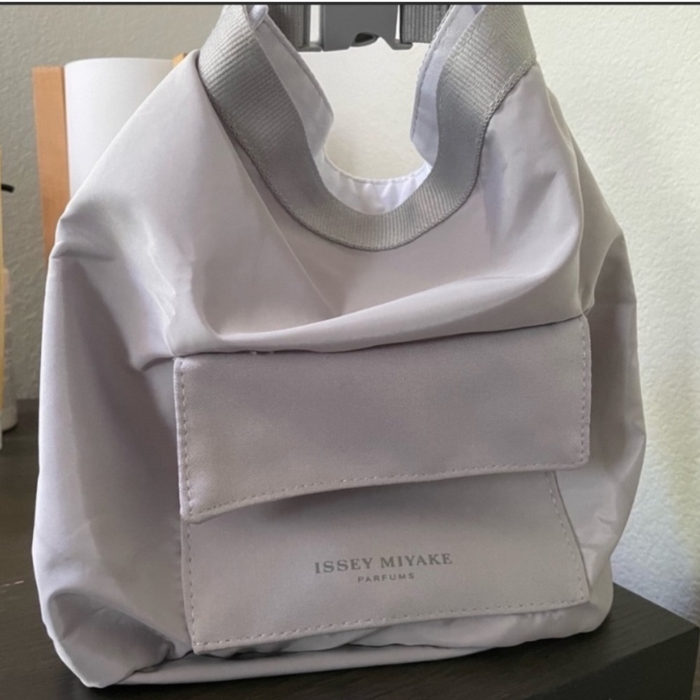 Issey Miyake🆕Large Pouch